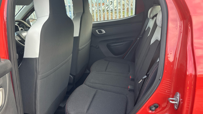 Dacia Spring 27kWh Expression 65 48kW 5dr Auto Electric Hatchback